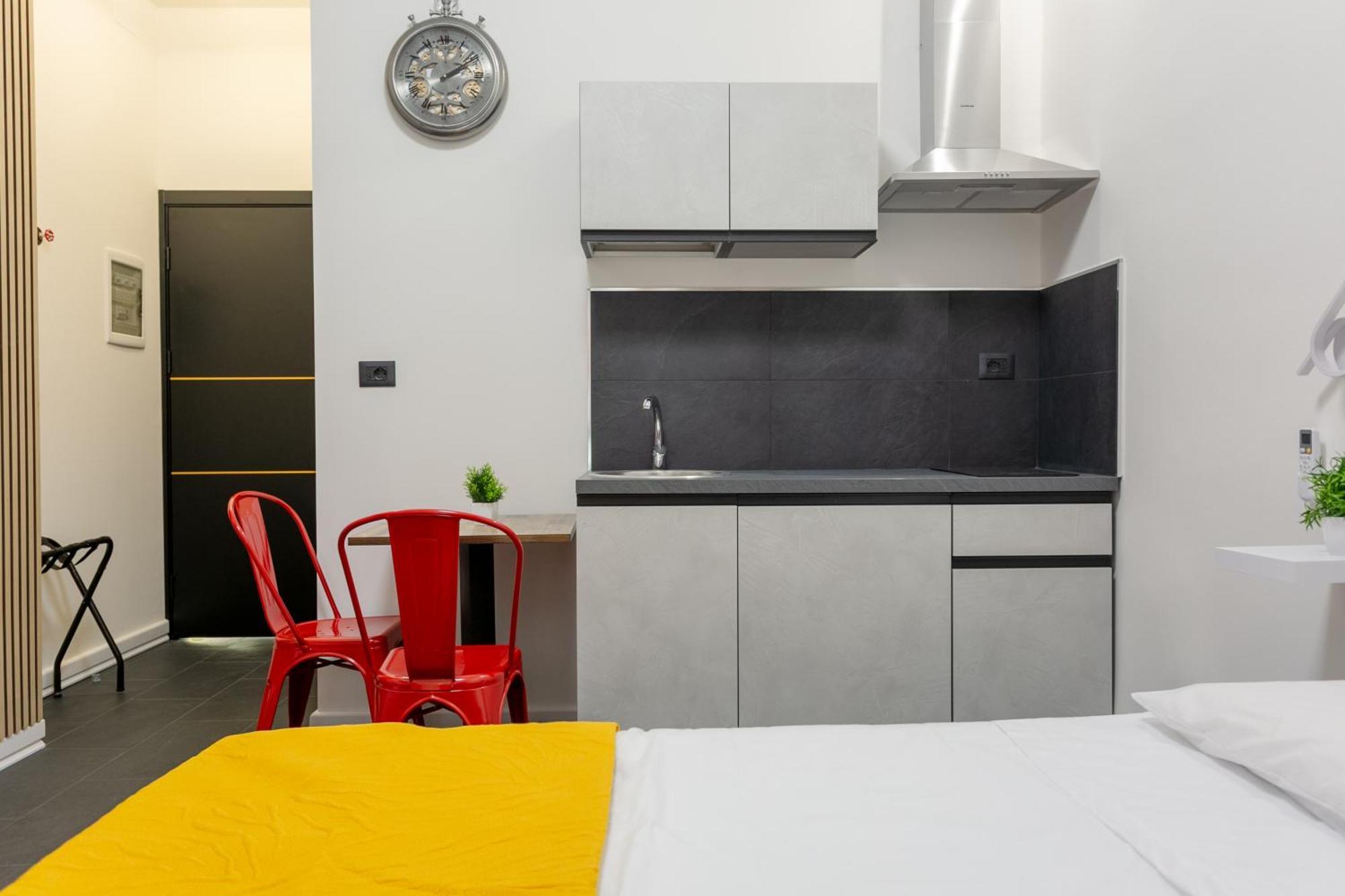 Le Regine - - Adult Only Affittacamere Roma